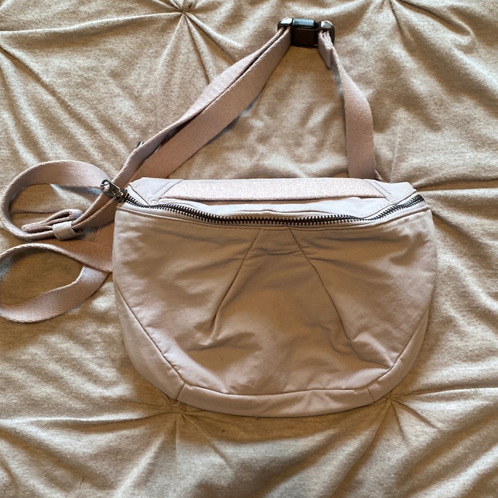 Athleta Crossbody bag